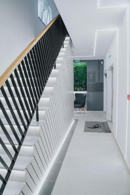 Charlotte Piata Unirii - Free Private Parking 2Bedrooms Apartment Oradea Bagian luar foto