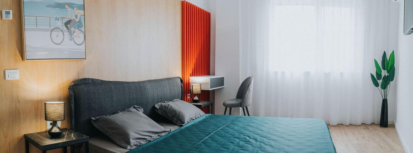 Charlotte Piata Unirii - Free Private Parking 2Bedrooms Apartment Oradea Bagian luar foto